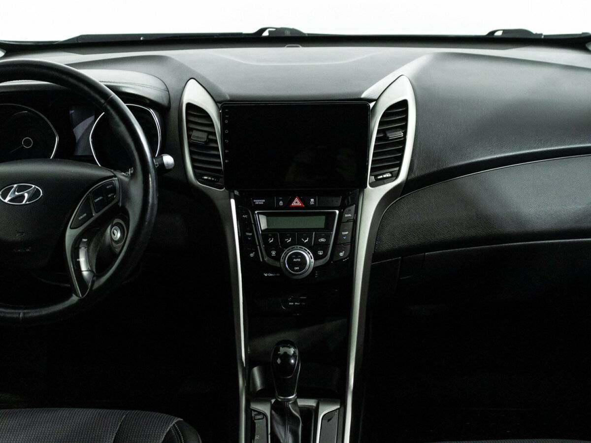 Hyundai i30 II Рестайлинг, 2015 Фото №14