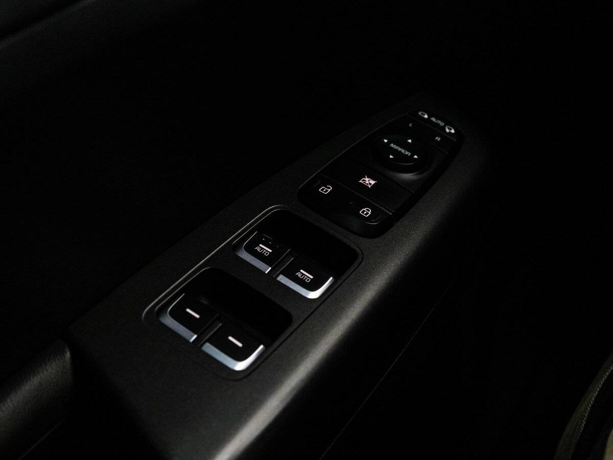 Kia Sportage IV Рестайлинг, 2018 Фото №17